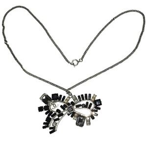 Chanel Bow Necklace Rare!